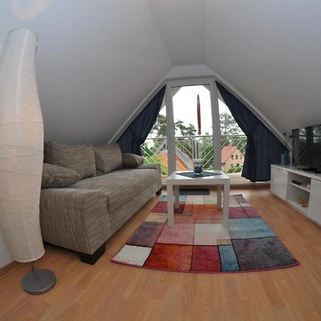Ferienhaus Mueritzzauber / 1 Zimmer Dachgeschoss-Appartement Röbel Extérieur photo